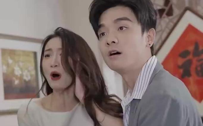 不裝了，腳踹渣男后我成了全球女戰(zhàn)神(全集)